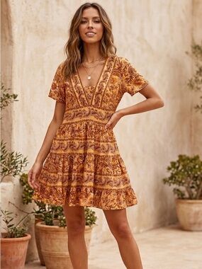 Patrons of Peace Paisley V-Neck Tiered Mini Dress Small